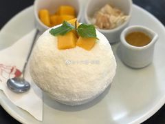 -Cheevit Cheeva(Sirimangkalajarn)