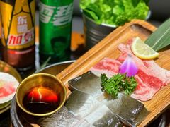 -何发发和牛烧肉·鳗鱼榴莲放题自助(乐峰广场店)