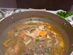 -七欣天香辣蟹火锅(闵行浦江欢乐颂店)