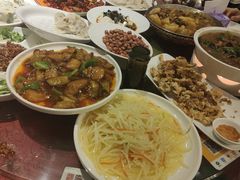 -镜泊湖酒家(兴华街金鼎店)