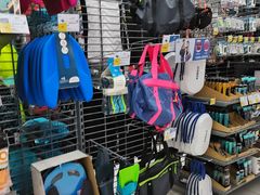 -迪卡侬(高新万达店)