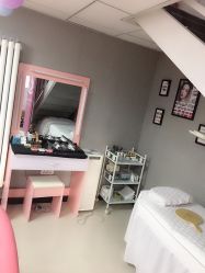 -E.beauty驻颜·痘敏肌调理中心
