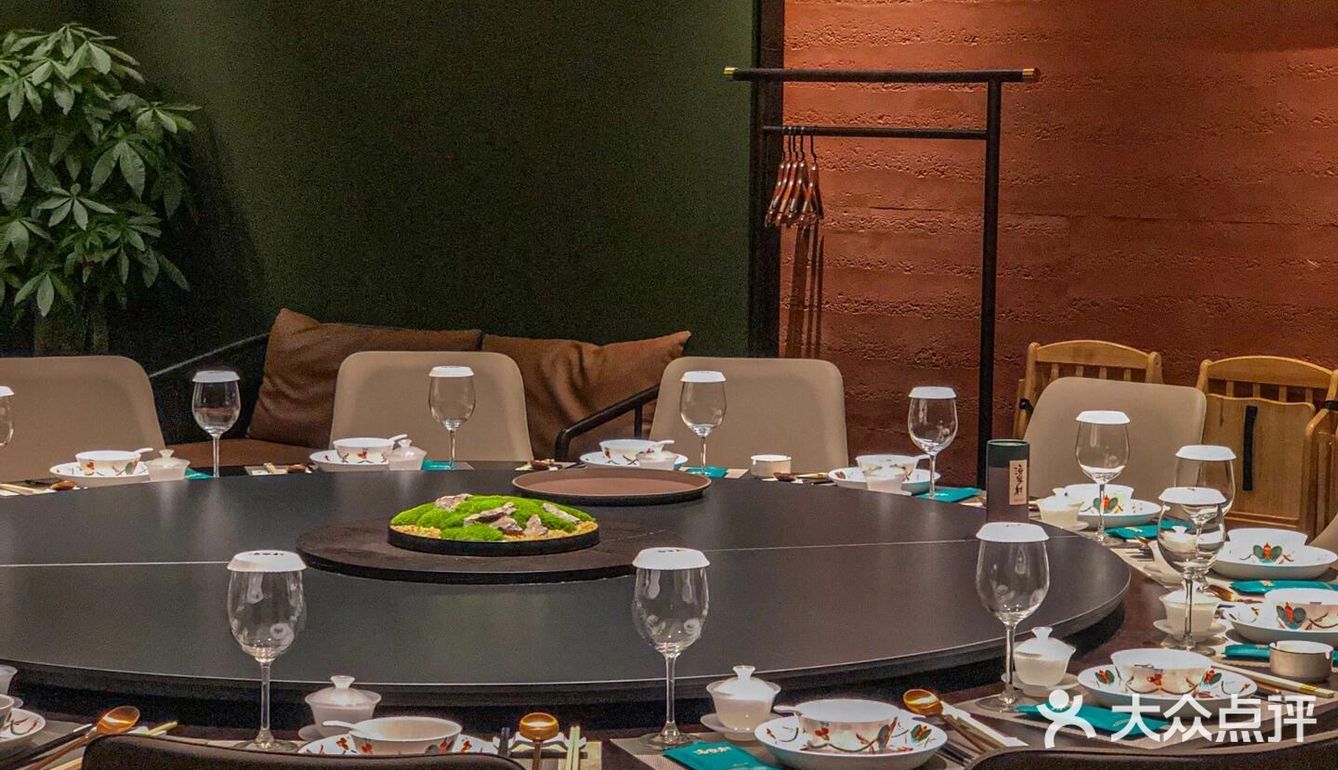 深圳请客王炸！渔家村湘菜馆鲜到破防！