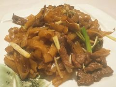 干炒牛河-稻香酒家·34年老字号·港式粤菜(汉街店)