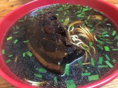 -小龙大肉面馆