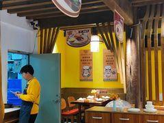 -隔壁老王·家常云南菜(皇冠店)