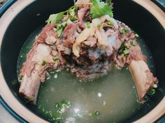 牛骨头-牛的平方·牛骨鲜炖