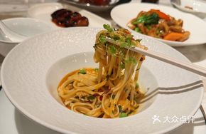 Qing Ge's Soulful Noodles
