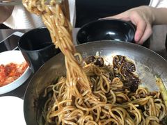 韩国炸酱面-小公洞韩式豆腐村