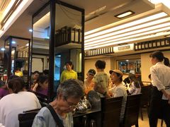 等位区-添好运点心专门店(深水埗店)