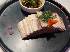 -荷塘秋月·本帮江浙菜(国权路店)