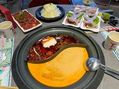 -生活如沸·顺德水牛奶火锅(大学路店)