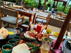 -三亚艾迪逊酒店·海滩烧烤 BARBACOA·现场乐队·浪漫晚餐·烧烤海鲜