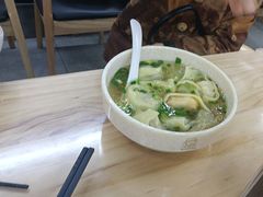 -顶巧鸡汤馄饨(虹口总店)