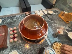 -慢丽江·云南野生菌土鸡锅(西山店)