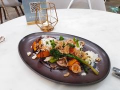 -théATRE茶聚场·餐厅(环球金融中心店)