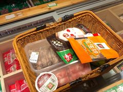 -锅圈食汇火锅烧烤食材超市(聚贤路店)