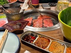 -明洞阿姨·韩式酱蟹烤肉·创意料理(三元桥店)