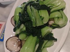 -渝信川菜 · 川味家常菜(财富购物中心店)