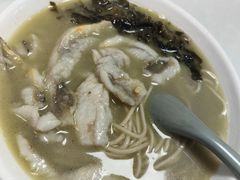 -明呈黄鱼面馆(斜土路店)