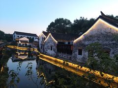 -仓桥直街臭豆腐