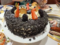 -雍容荟活帝王蟹活龙虾自助(苏宁旗舰店)