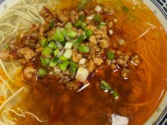 -鲁达面馆本帮风味(共康东路店)