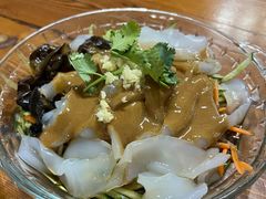 -巧婆婆特色东北菜·铁锅炖