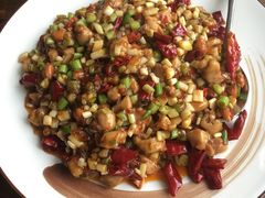 宫保鸡丁-不相离盐帮菜(郎园店)