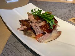 -穹六人间 people 6(岳阳路店)