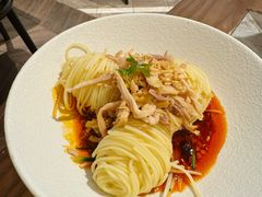 -渔语鱼新川菜Bistro(万象天地店)