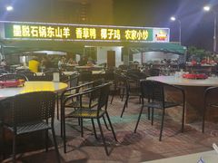 露天位-墨脱石锅椰子鸡•香草鸭•东山羊(大东海店)