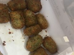 -达美乐比萨(石景山万达店)