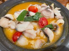 版纳野果酸汤黑鱼-云海肴·汽锅鸡·云南代表菜(丁香国际店)