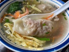 -长人馄饨铺(解放街店)