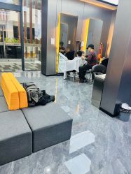 -米可造型烫发染发