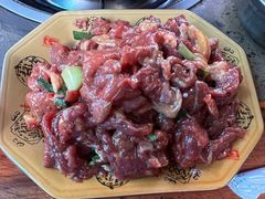 -黄利砖万峰林布依特色酸笋牛肉馆