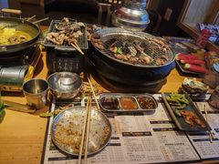 -蚝·生·鲜牛烧肉铺(中央大街店)