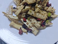 -小牛馆(巴山街店)