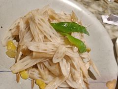 -佬麻雀·新湘菜(珠海金发购物中心店)