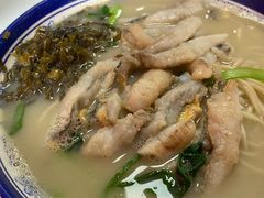 -明呈黄鱼面馆(斜土路店)