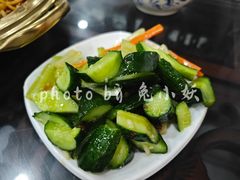 -牛一嘴·兰州牛肉面·大盘鸡(财富中心店)