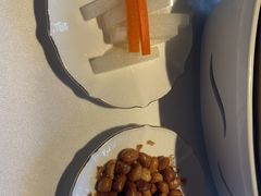 -八府香鸭·啫啫煲(华山路店)