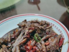 -堂瓦里·33年传统赣菜(第一街区店)