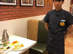 -闫府私房菜(经四路万达店)