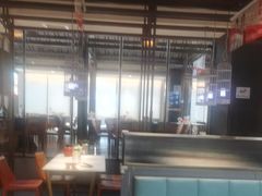 -阿瓦山寨·湘菜现炒·剁椒鱼头王(咸阳总店)