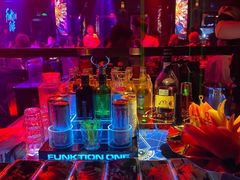 -五月花酒吧(民德路店)