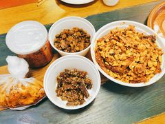 -鑫记婆婆兔·成都特产·兔头手撕兔(太古里店)