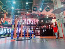 点击看大图 -嗨翻Hi-Fun竞技主题乐园·蹦床团建生日聚会(五棵松华熙店)