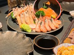 -铭牛烧肉·和牛海鲜自助(高新月牙湖店)